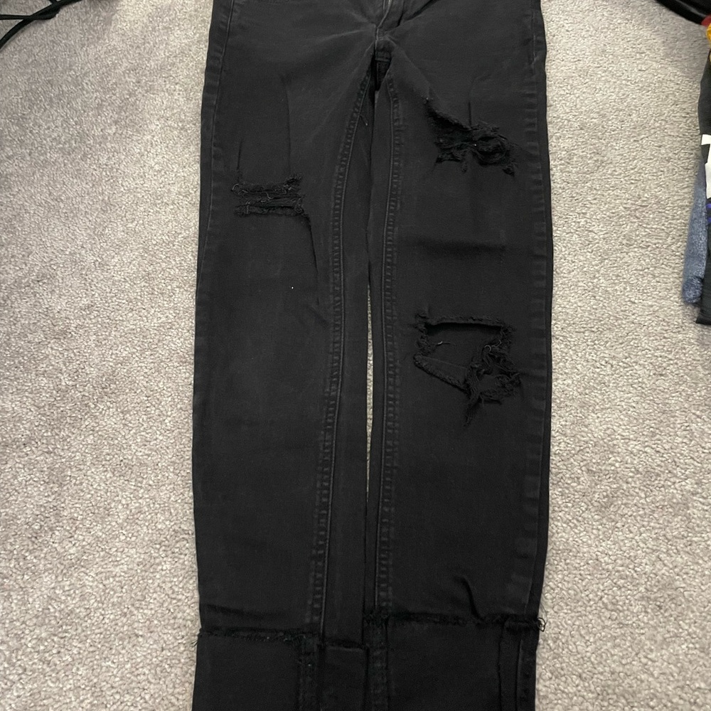 Black skinny jeans